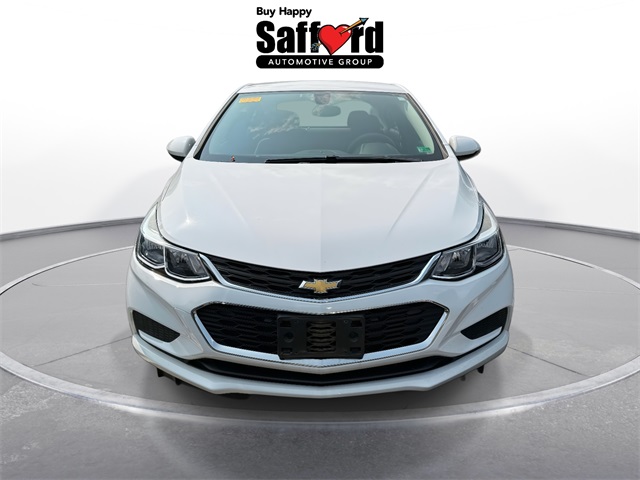 2018 Chevrolet Cruze LS photo 2