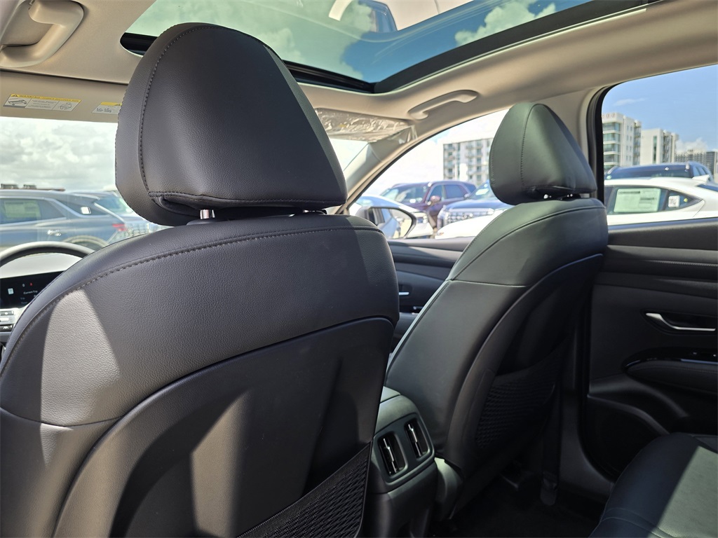2026 Hyundai Tucson Limited photo 21