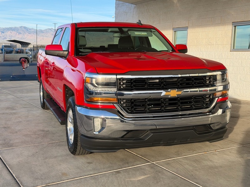 2017 Chevrolet Silverado 1500 LT's photo