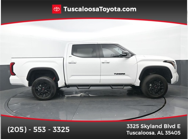 2025 Toyota Tundra SR5's photo