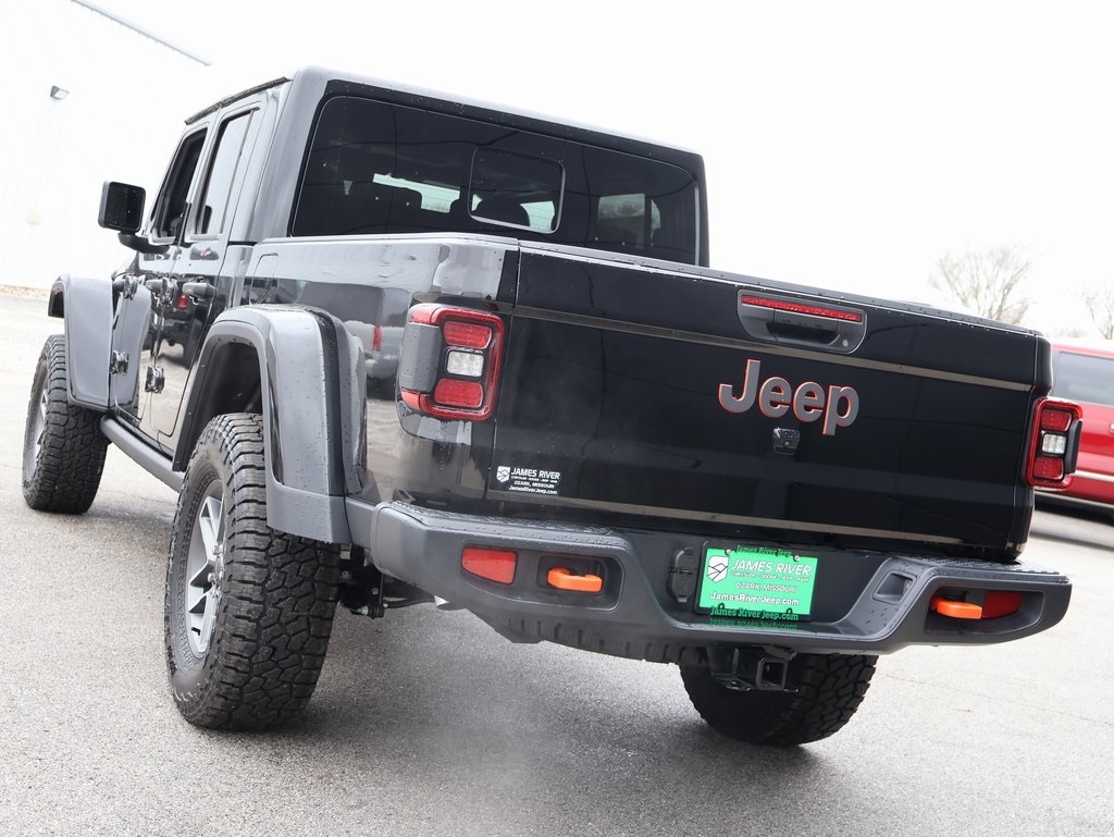 2025 Jeep Gladiator Mojave photo 3