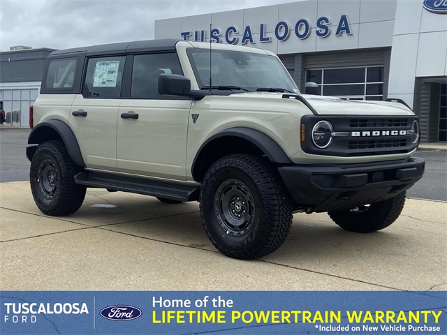 2025 Ford Bronco 4-Door Base's photo