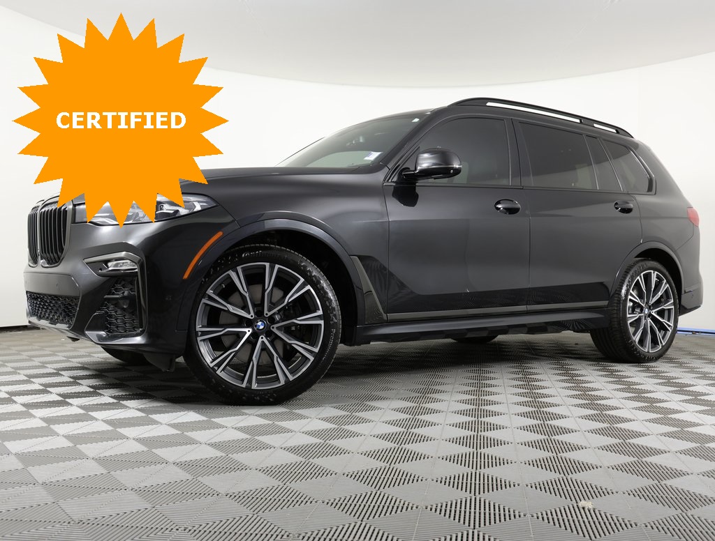 2021 BMW X7 40i's photo