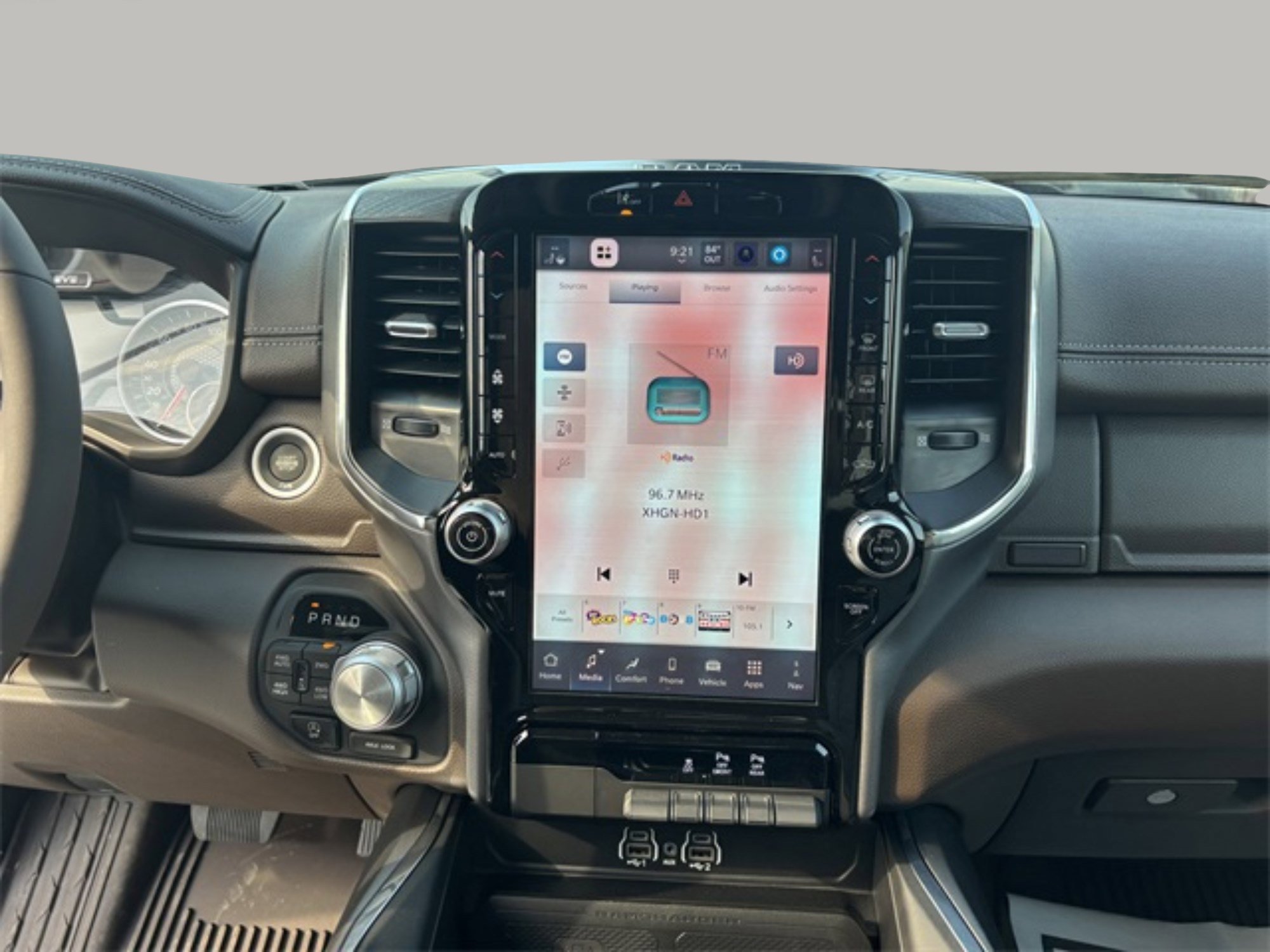 2025 Ram 1500 Laramie photo 13
