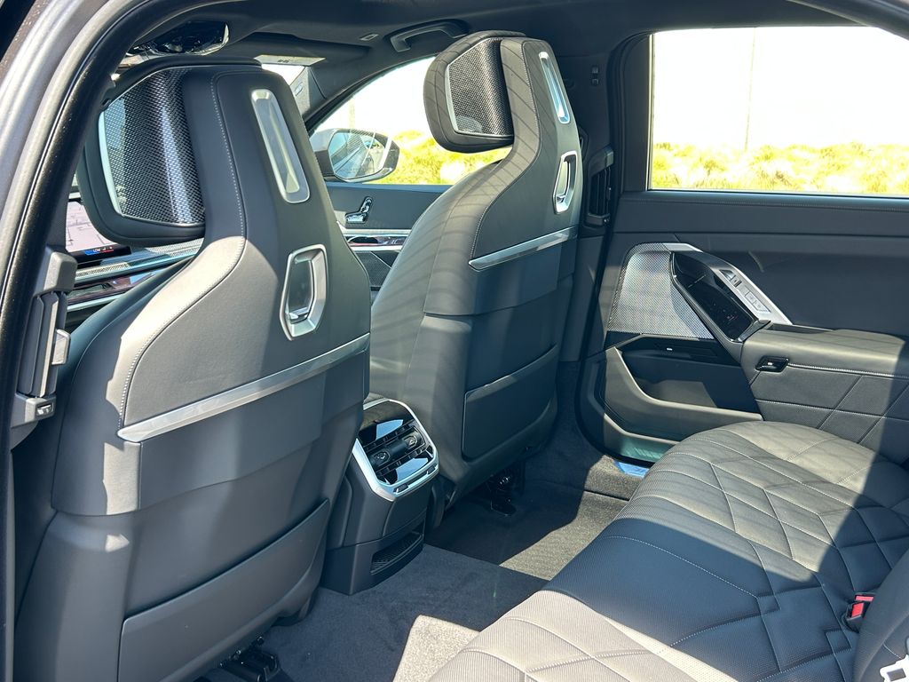 2025 Bmw 760i xDrive photo 30
