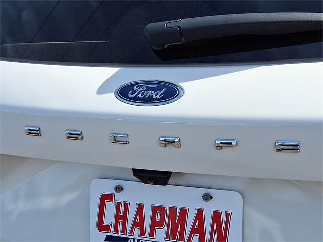 2022 Ford Escape SEL photo 27