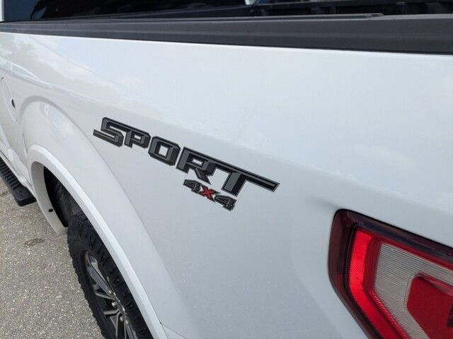 2019 Ford F-150 XLT photo 17