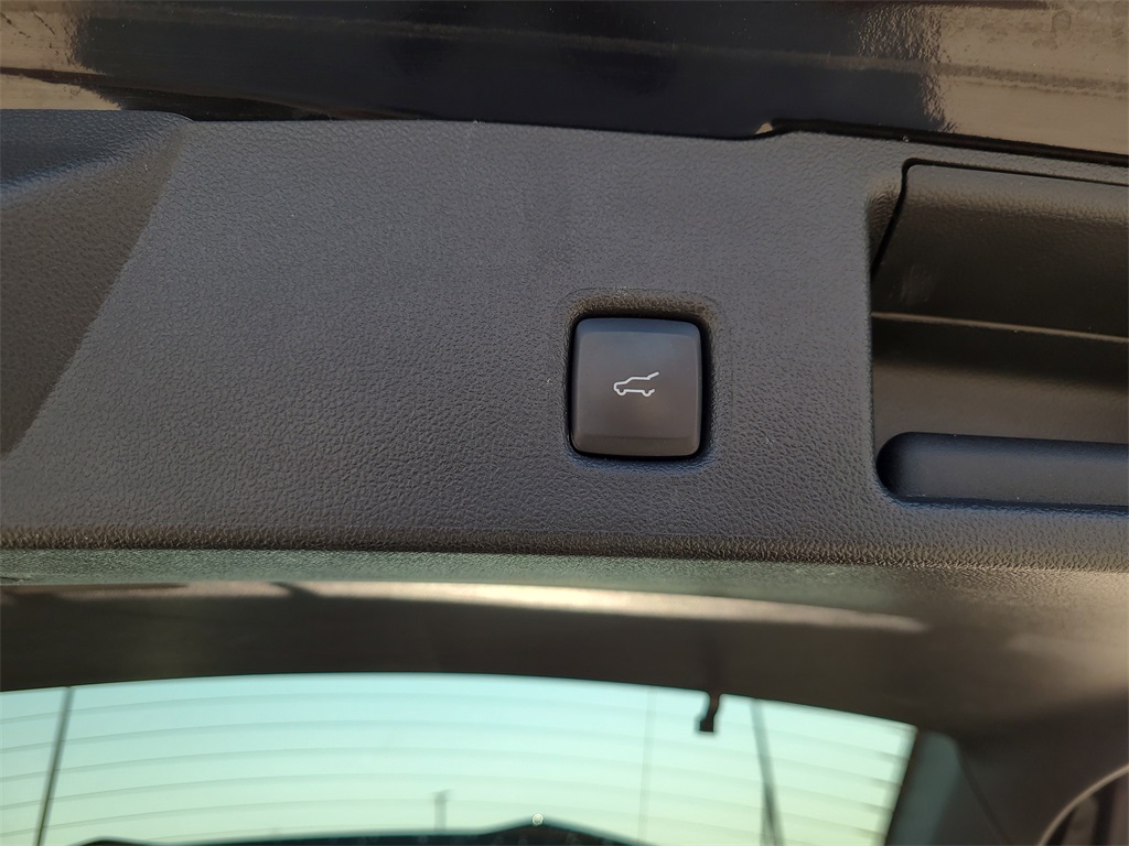 2024 Ford Escape ST-Line photo 13