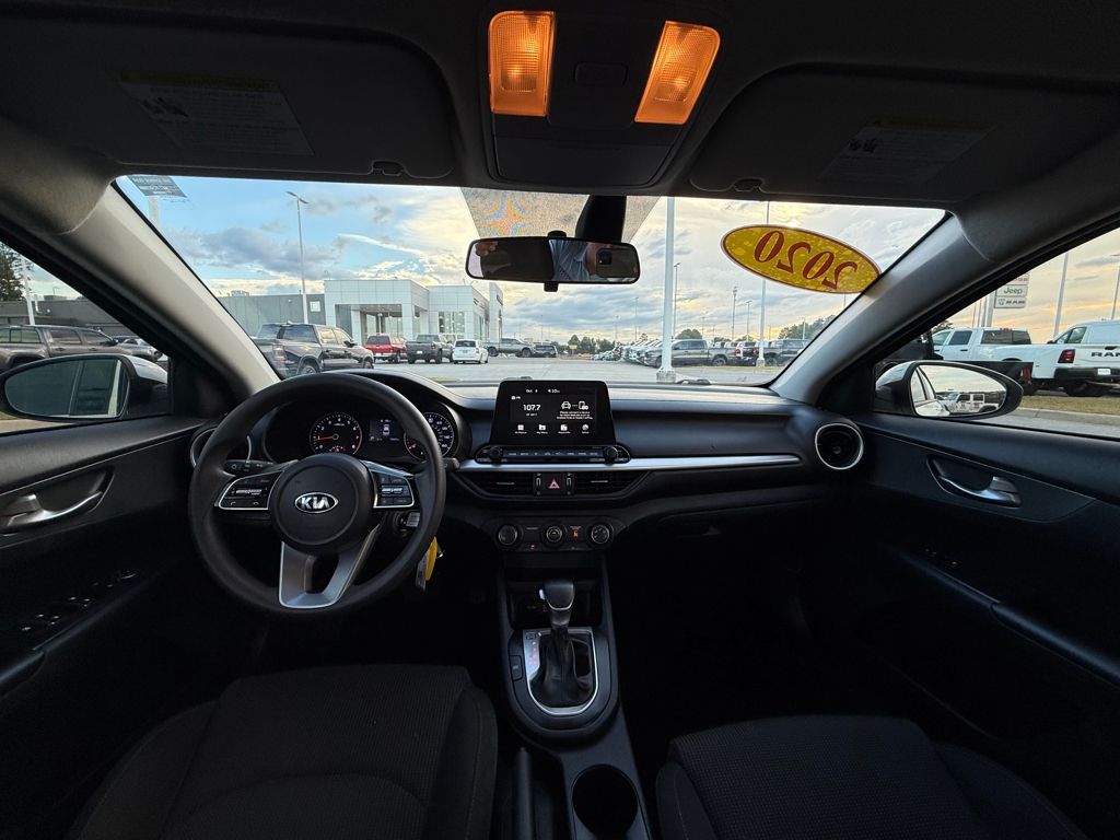 2020 Kia Forte LXS photo 11