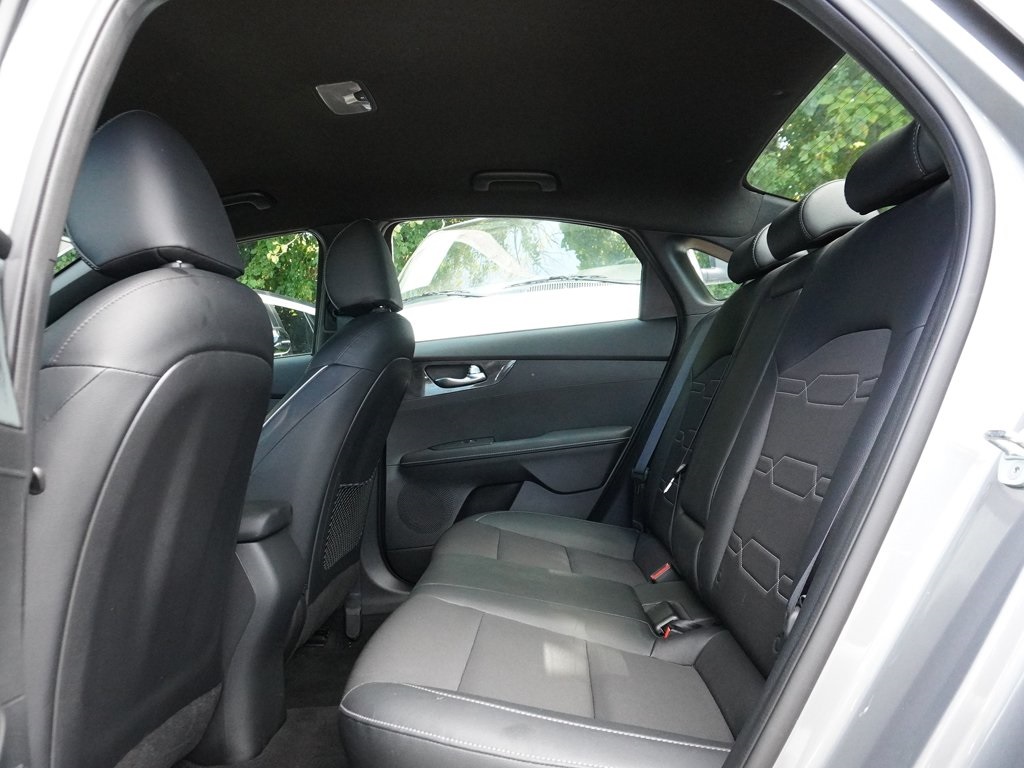 2023 Kia Forte GT-Line photo 34