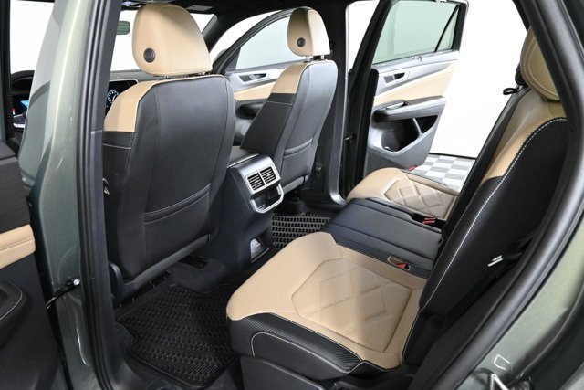 2026 Volkswagen Atlas Cross Sport SE Technology photo 14
