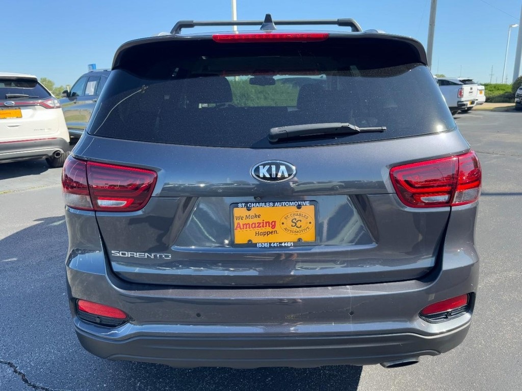 2019 Kia Sorento LX photo 3