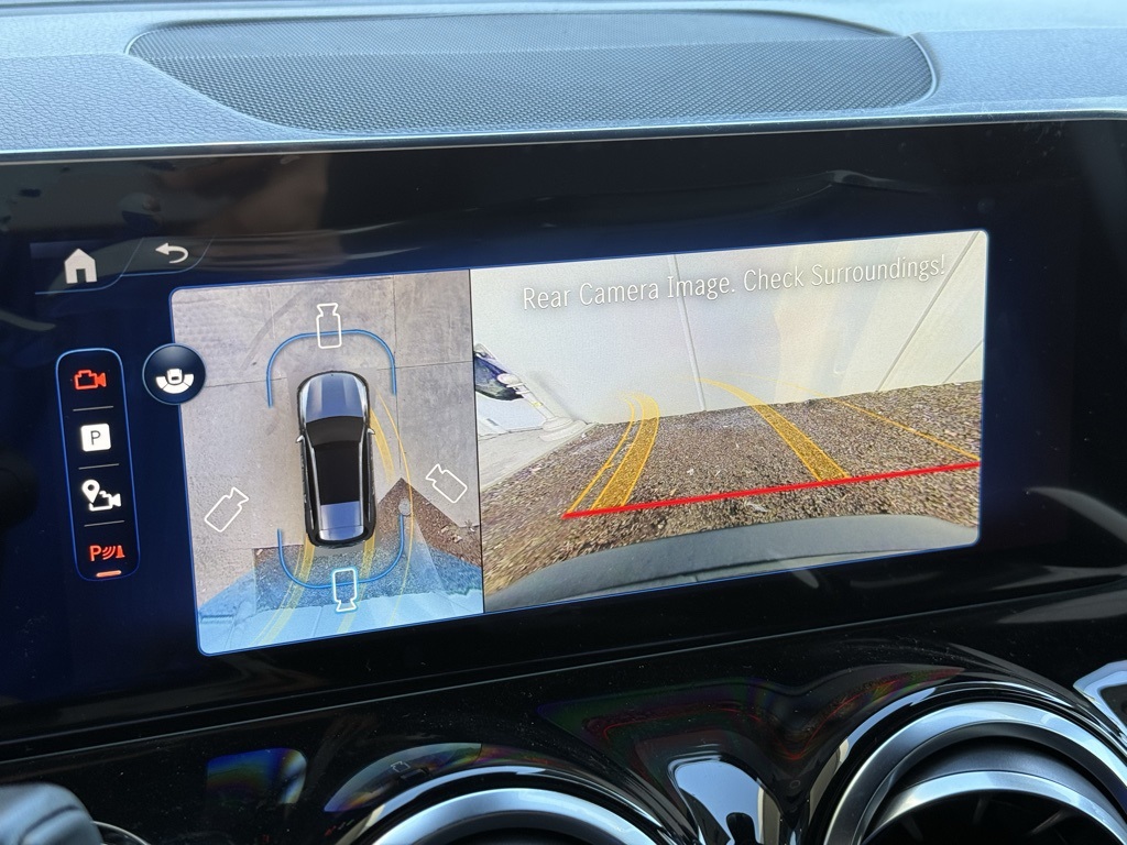 2025 Mercedes Benz EQB photo 20