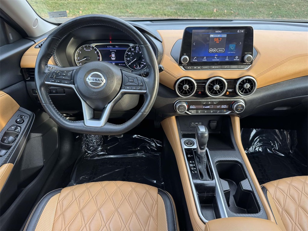 2022 Nissan Sentra SV photo 17