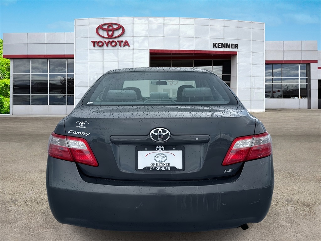 2008 Toyota Camry LE photo 5