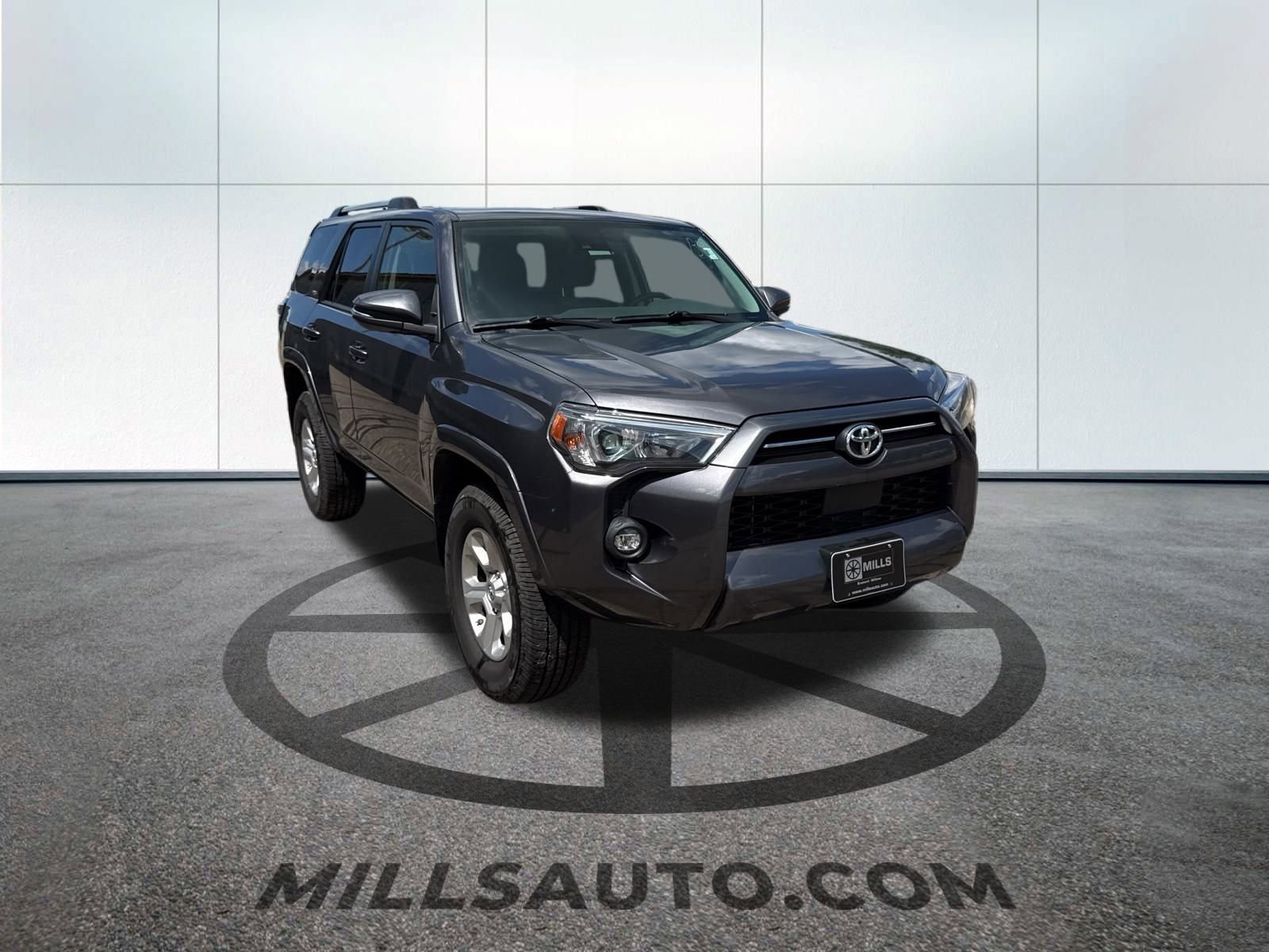 Used 2021 Toyota 4Runner SR5 Premium with VIN JTENU5JR1M5945256 for sale in Baxter, Minnesota