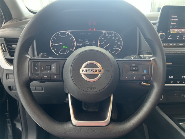 2021 Nissan Rogue SV photo 13