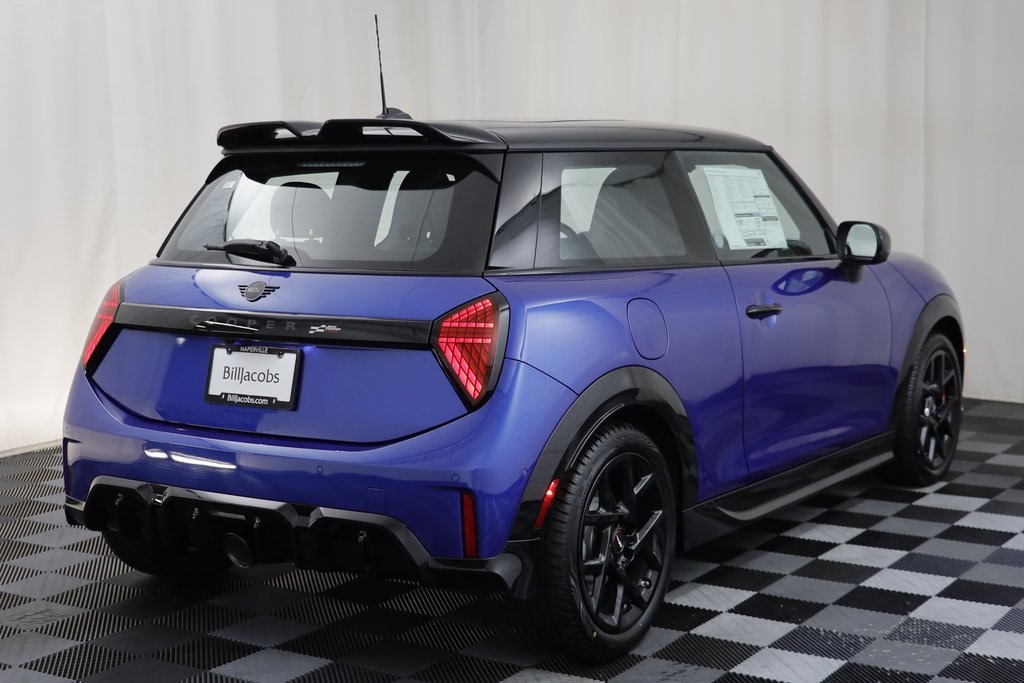2025 Mini Cooper 2 Door Hardtop Iconic photo 19