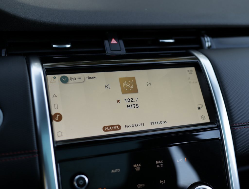 2021 Land Rover Discovery Sport S R-Dynamic photo 12