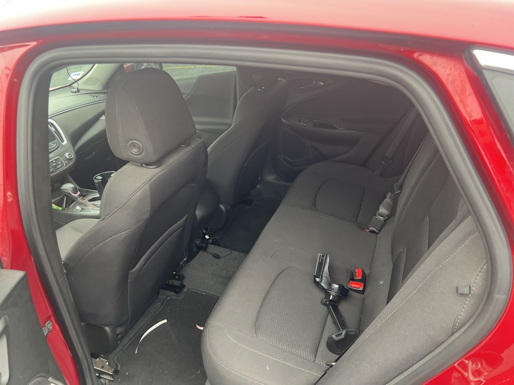 2021 CHEVROLET MALIBU - Image 8