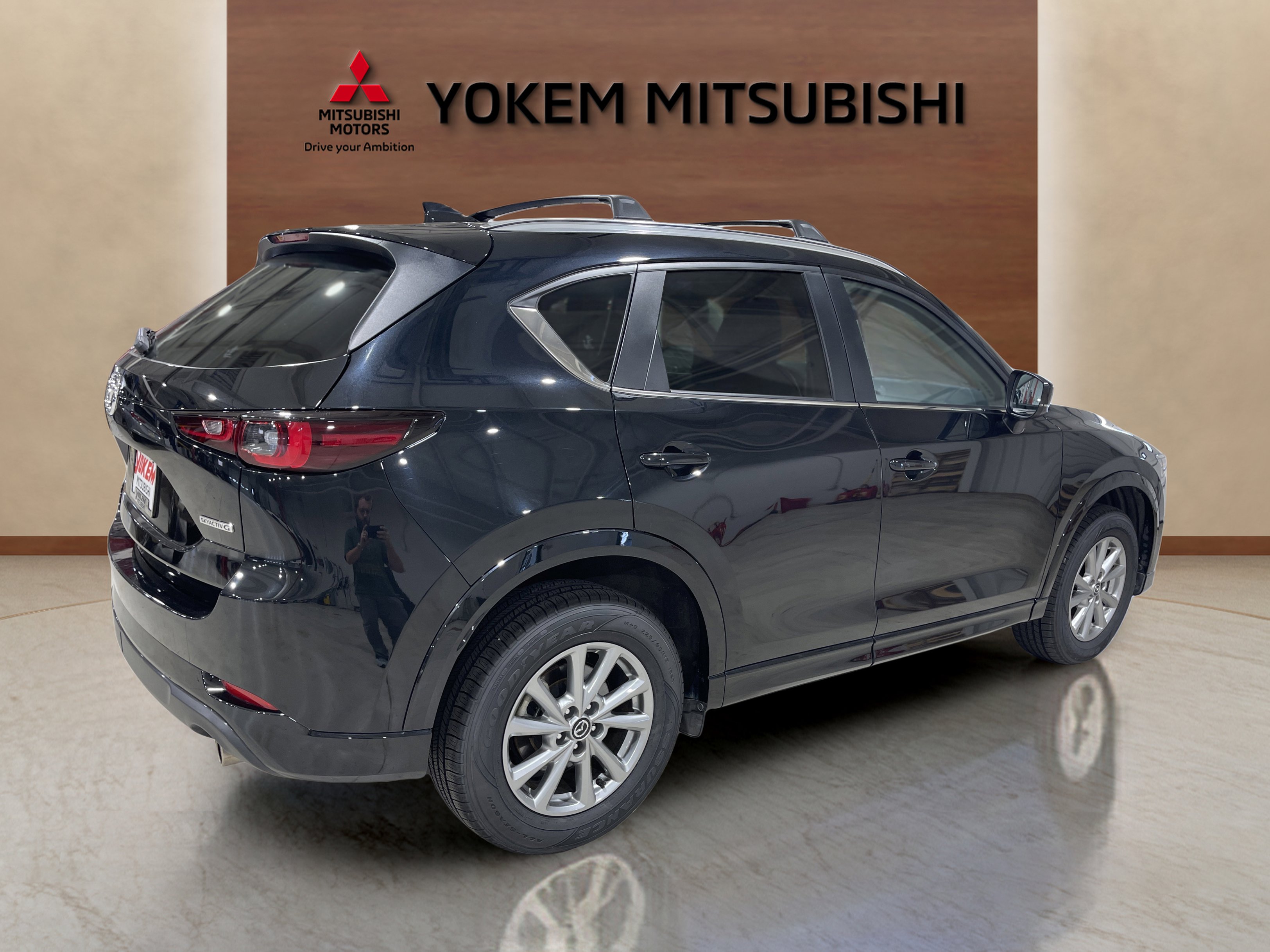 2024 Mazda CX-5 2.5 S Preferred photo 5