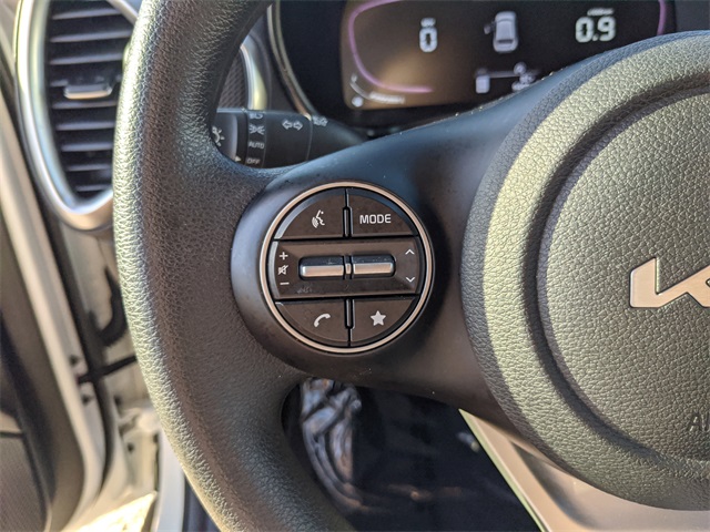 2023 Kia Soul LX photo 25