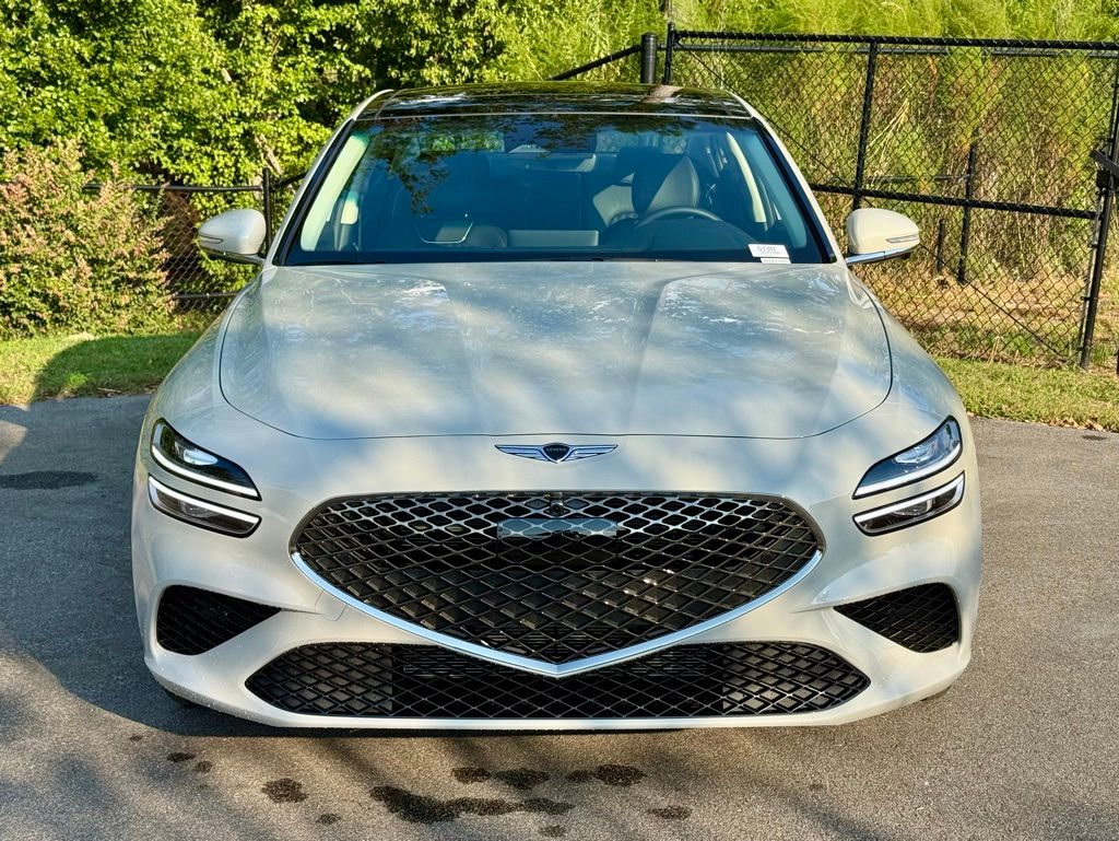 2026 Genesis G70 2.5T Prestige photo 6