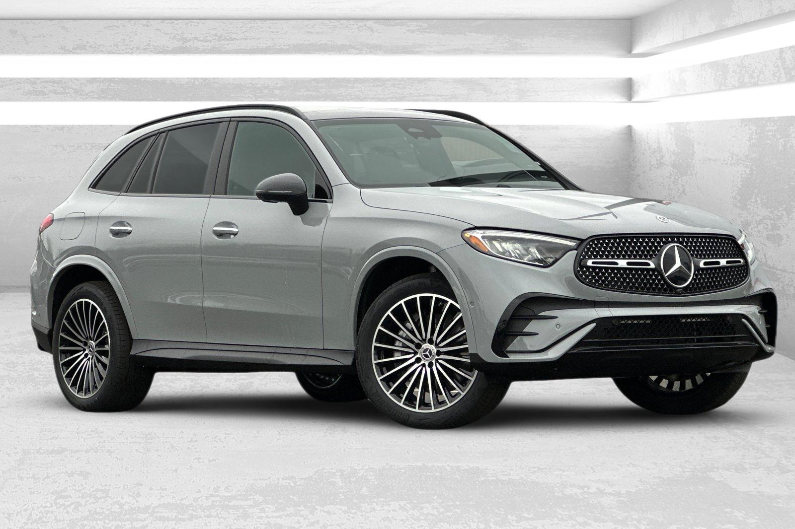 2026 Mercedes-Benz GLC Base's photo