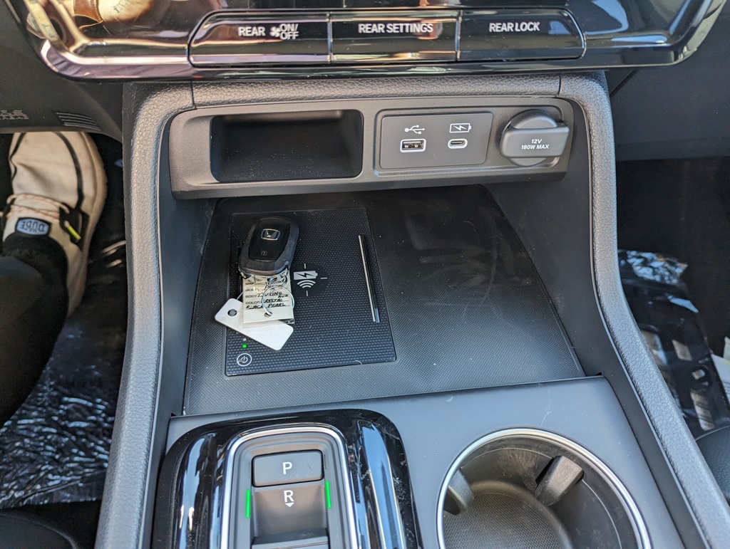 2025 Honda Pilot Touring photo 16