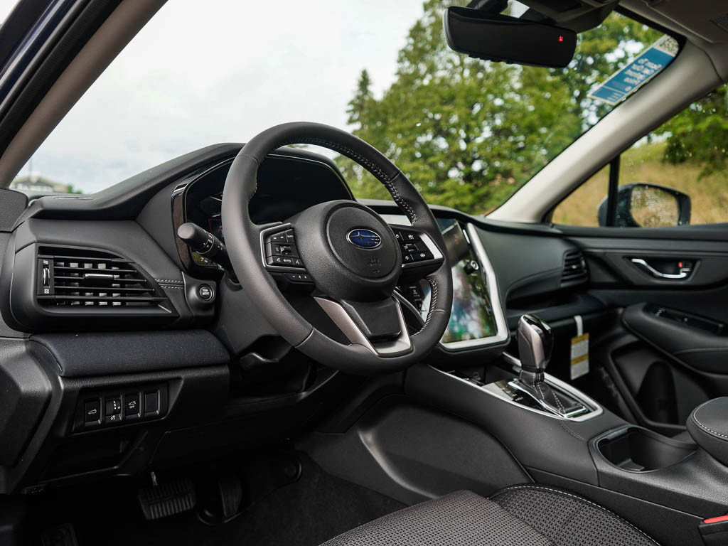 2025 Subaru Outback Premium photo 17
