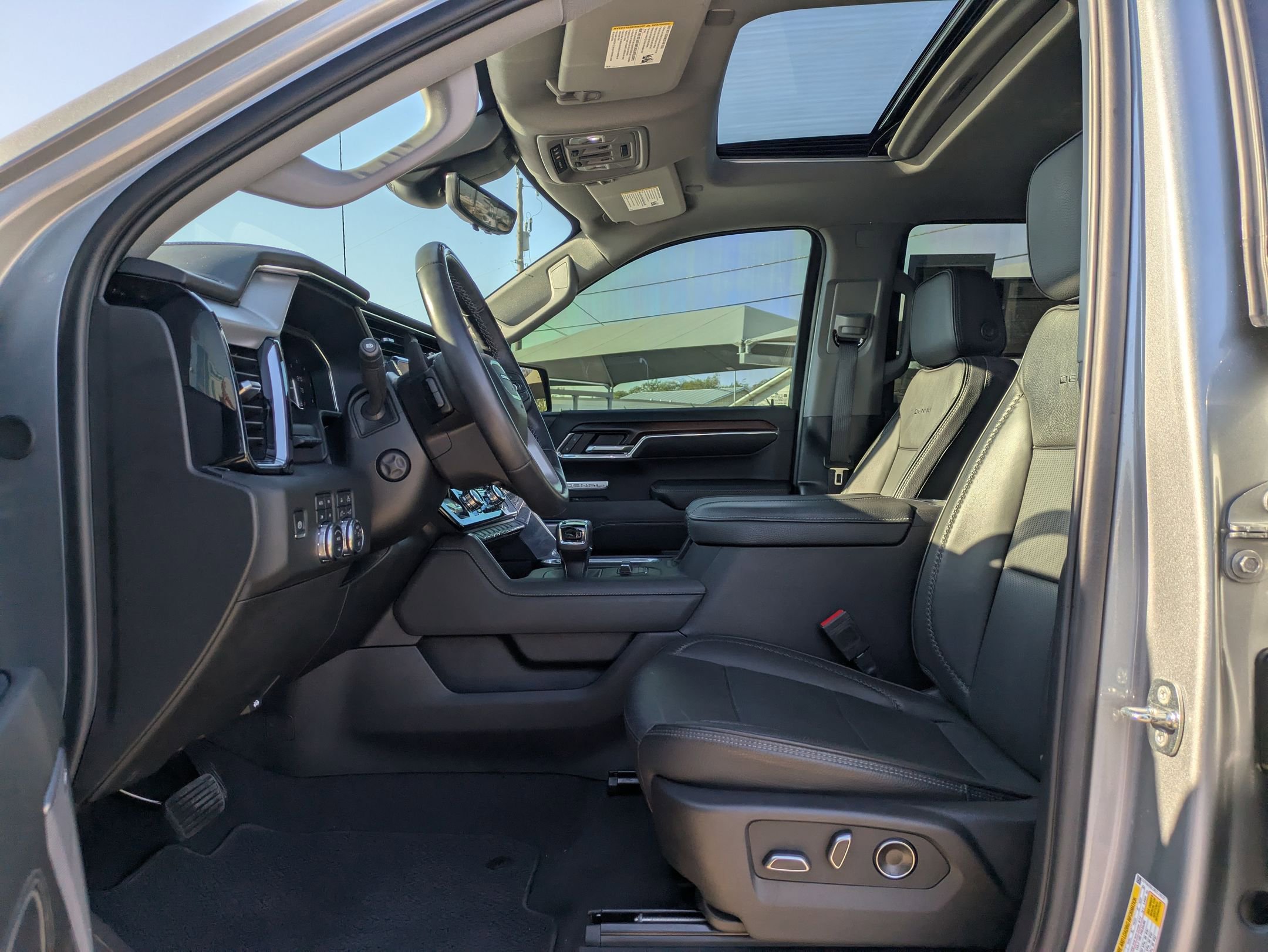 2024 Gmc Sierra 1500 Denali photo 8