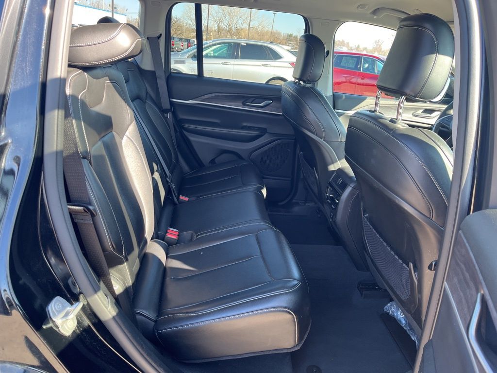 2023 Jeep Grand Cherokee Limited photo 15