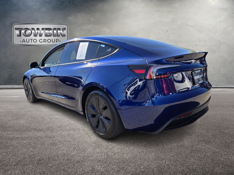 2024 Tesla Model 3 photo 6