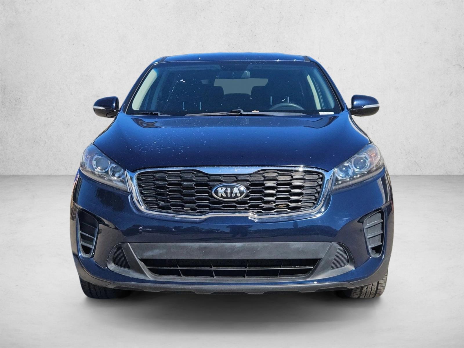 2019 Kia Sorento LX V6 photo 2