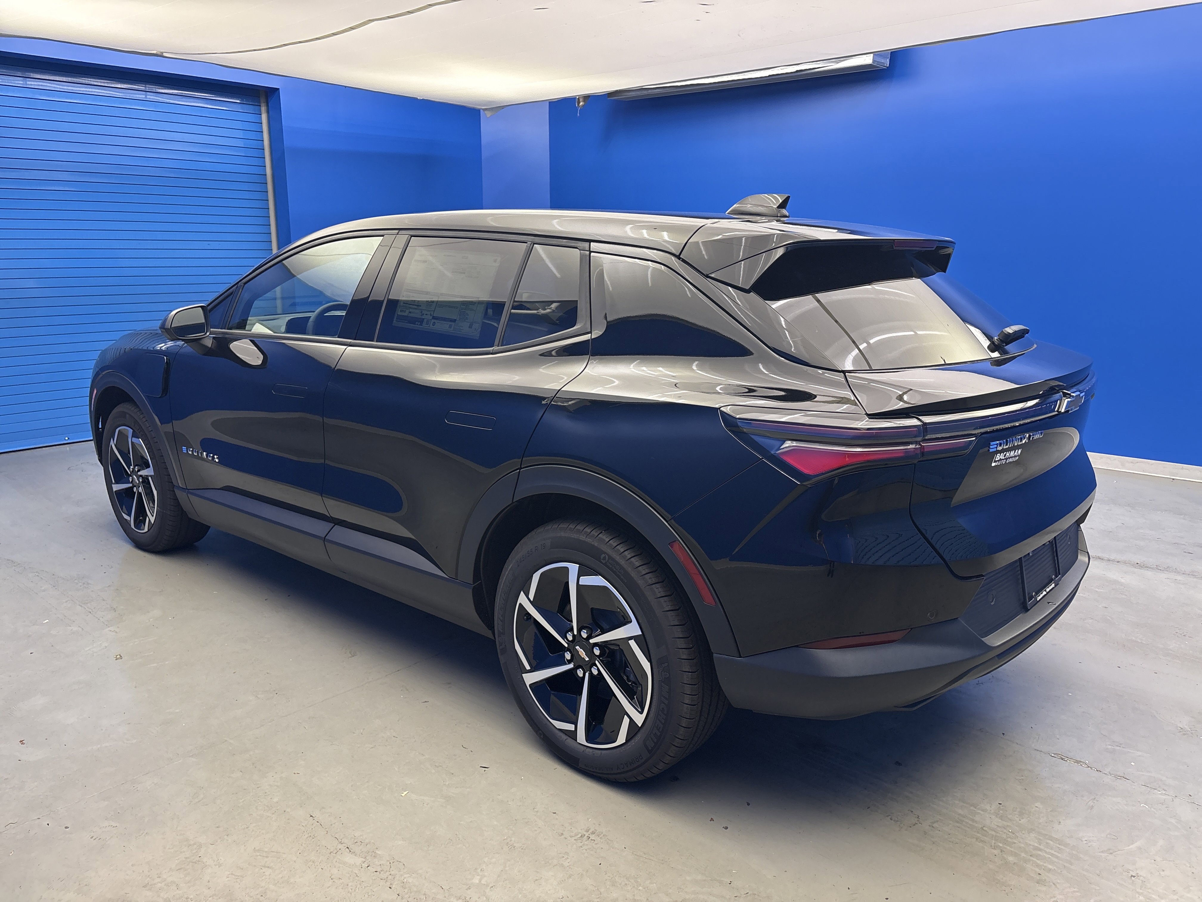 2026 Chevrolet Equinox EV 1LT photo 4