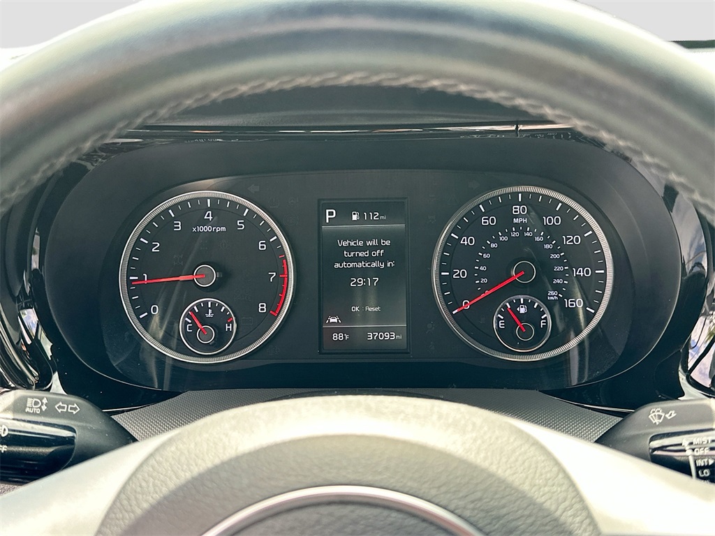 2022 Kia K5 GT-Line photo 8