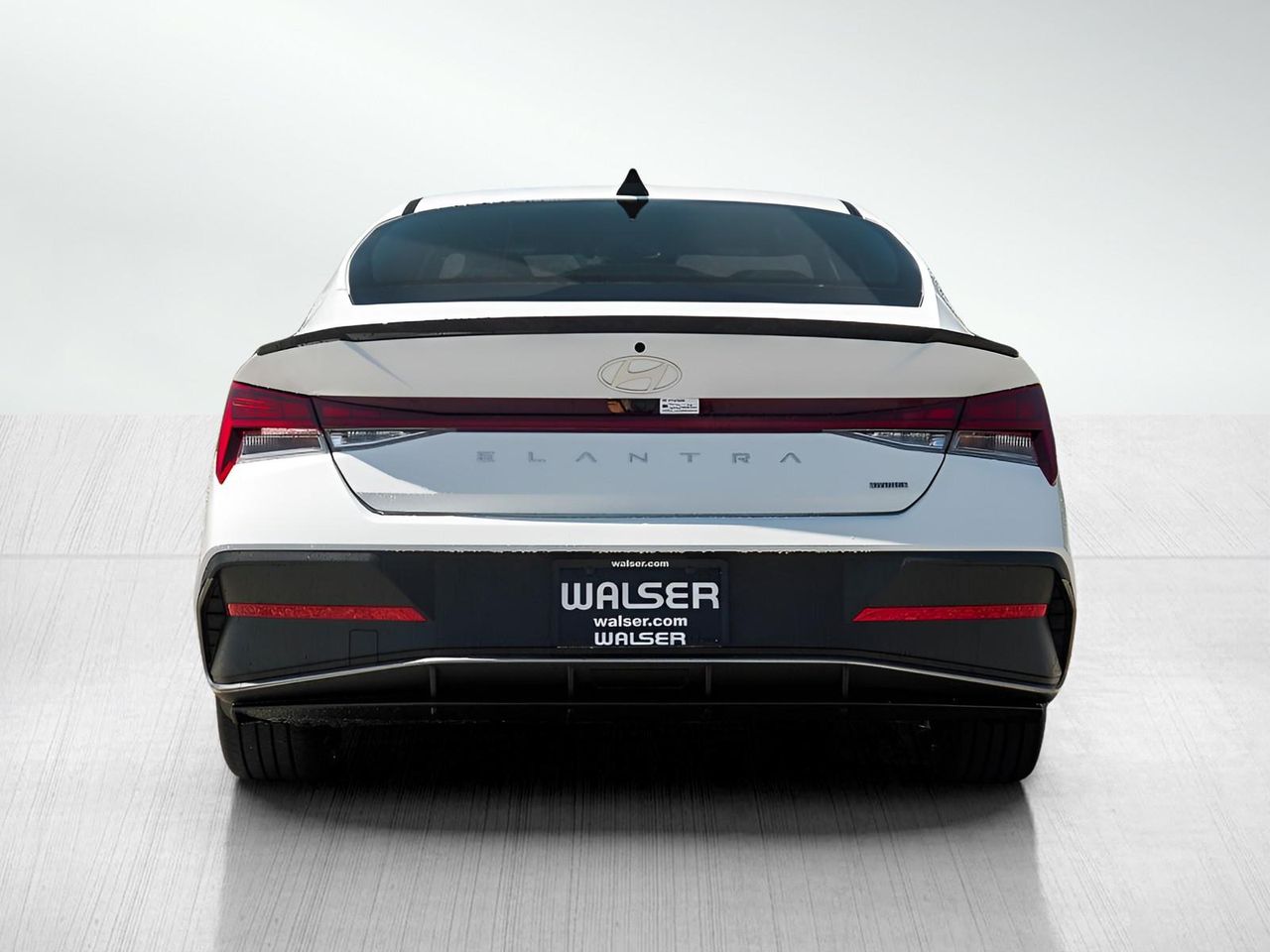 2025 Hyundai Elantra Hybrid SEL Sport photo 4
