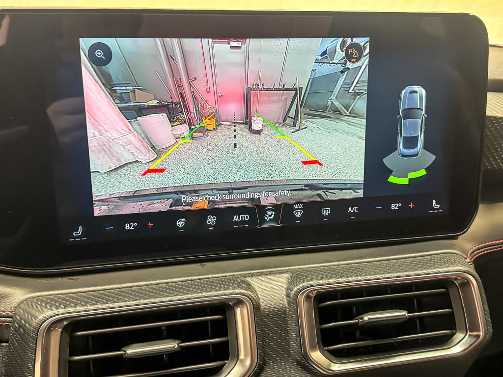 2025 FORD MUSTANG - Image 17