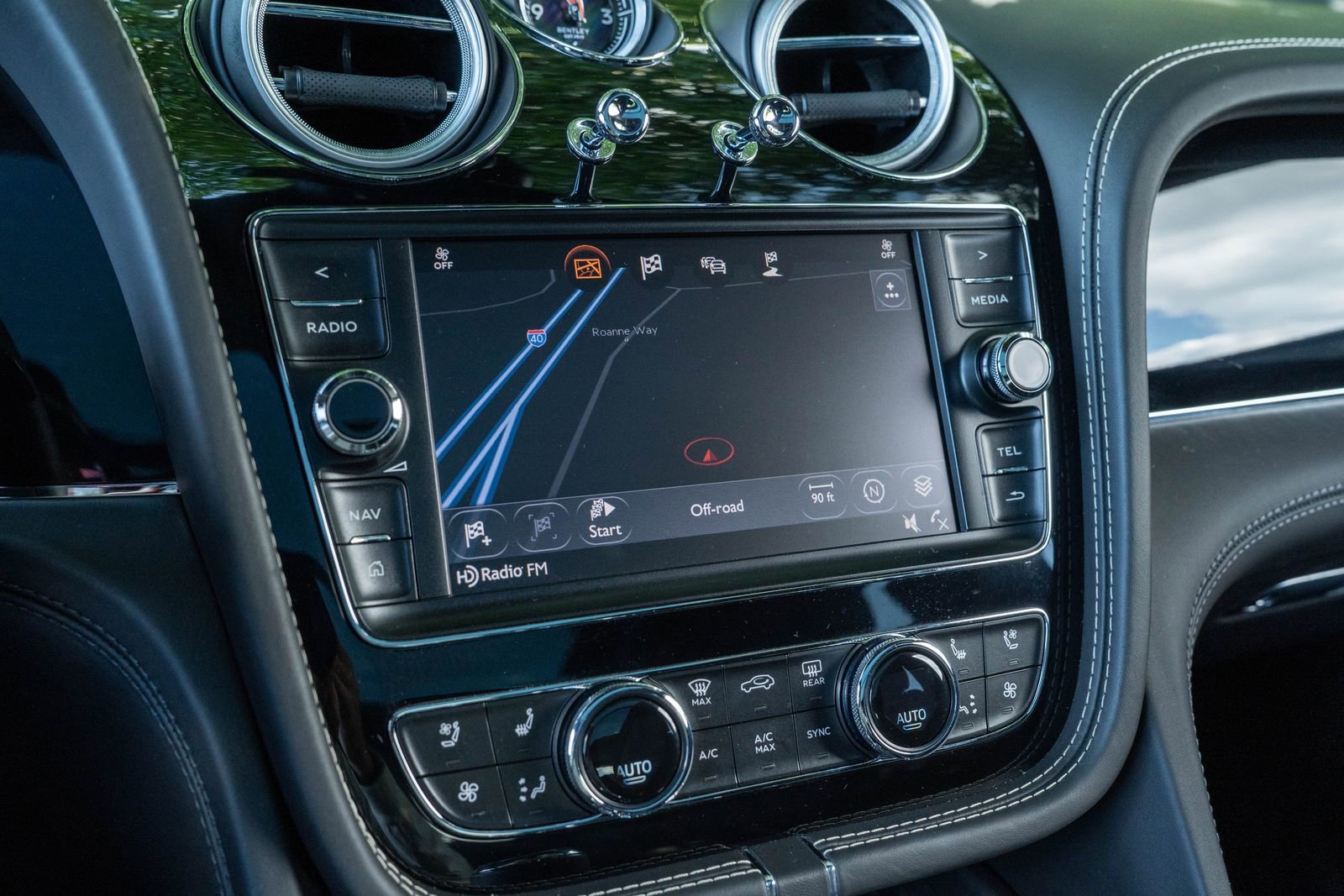 2017 Bentley Bentayga W12 photo 23