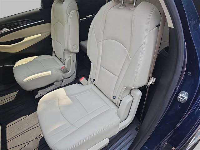 2023 Buick Enclave Essence photo 14