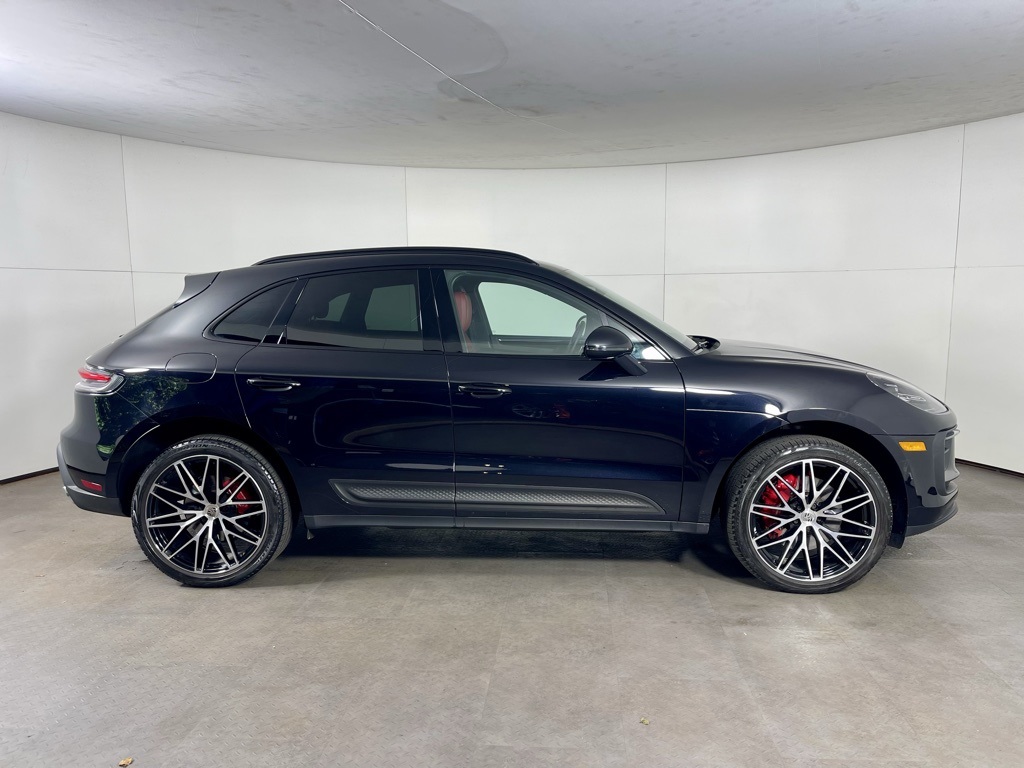 2023 Porsche Macan S photo 7