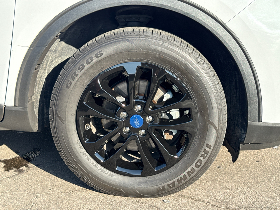 2022 Ford Escape SE photo 5