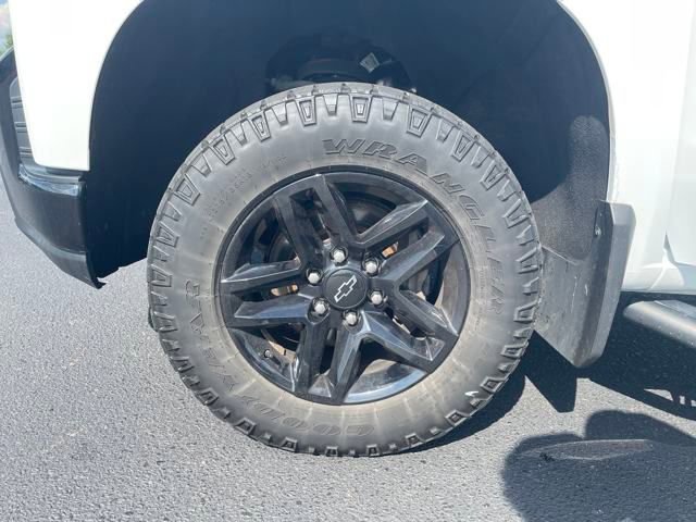 2019 Chevrolet Silverado 1500 Custom Trail Boss photo 24