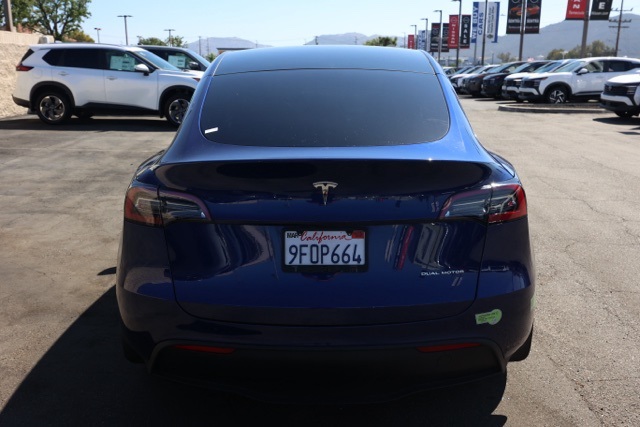 2023 Tesla Model Y Long Range photo 4