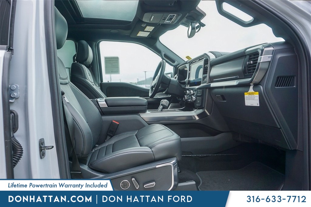 2025 Ford F-150 Platinum photo 27