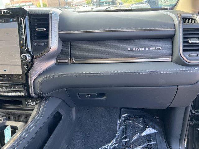 2022 Ram 2500 Limited photo 36