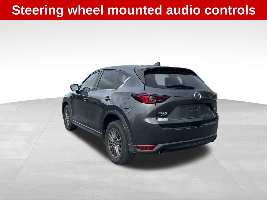 2017 Mazda CX-5 Touring photo 3