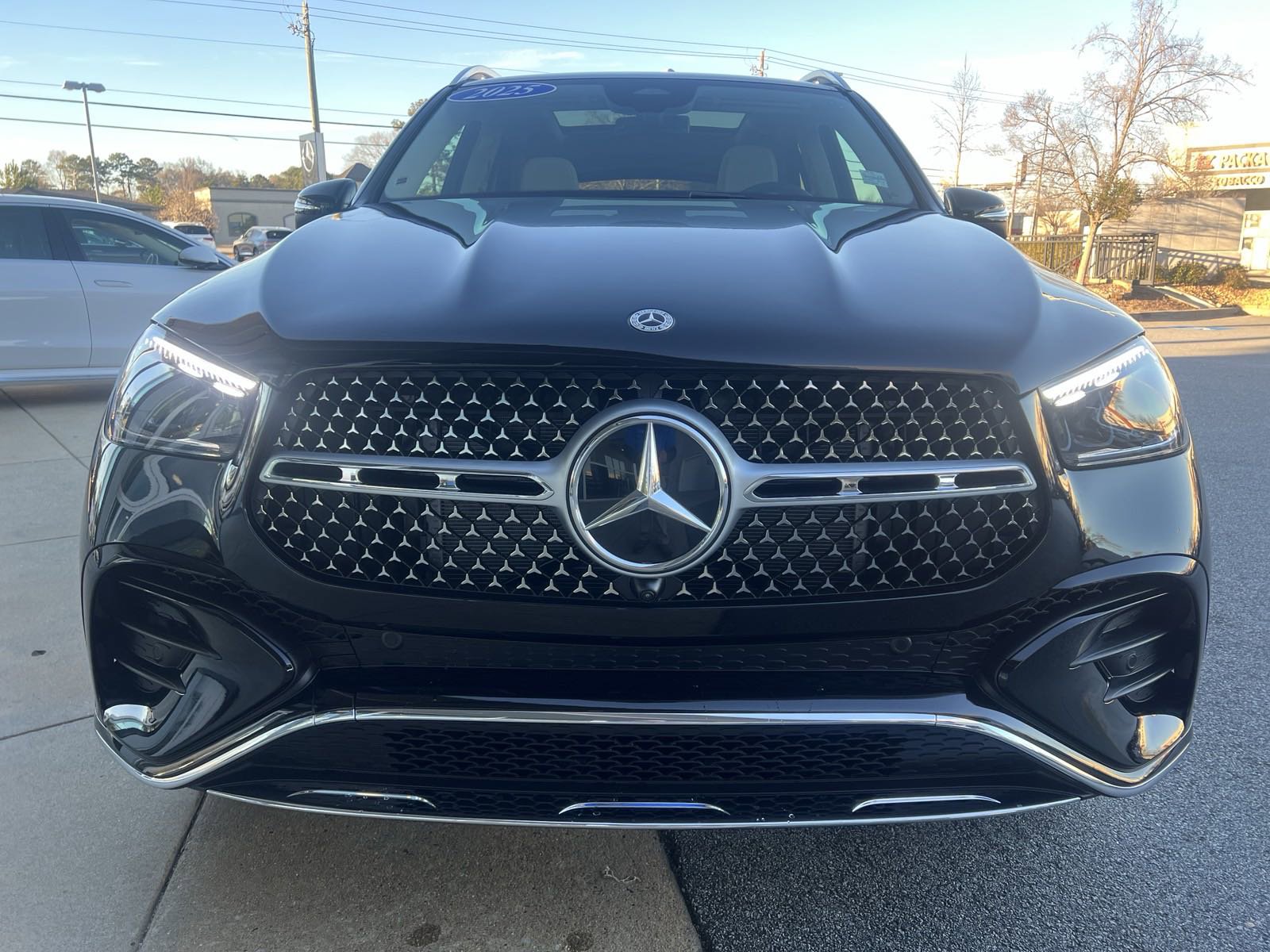 2025 Mercedes Benz GLE 350 photo 2