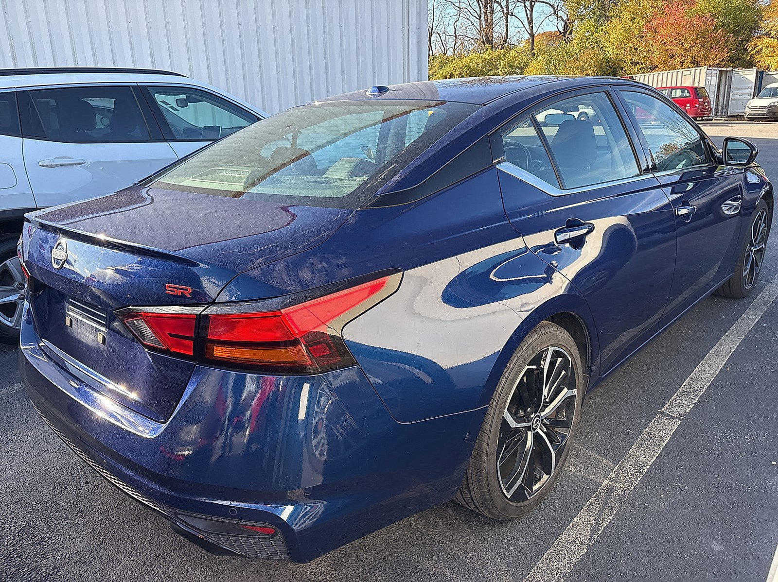 2023 Nissan Altima 2.5 SR photo 4