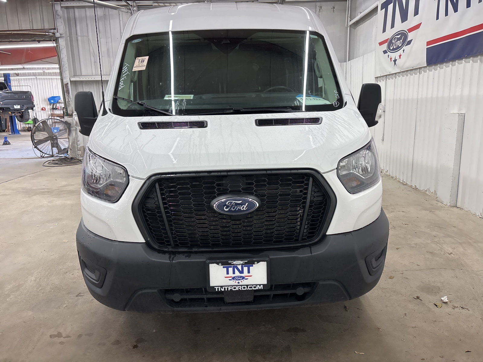 2024 Ford Transit Cargo Van photo 3